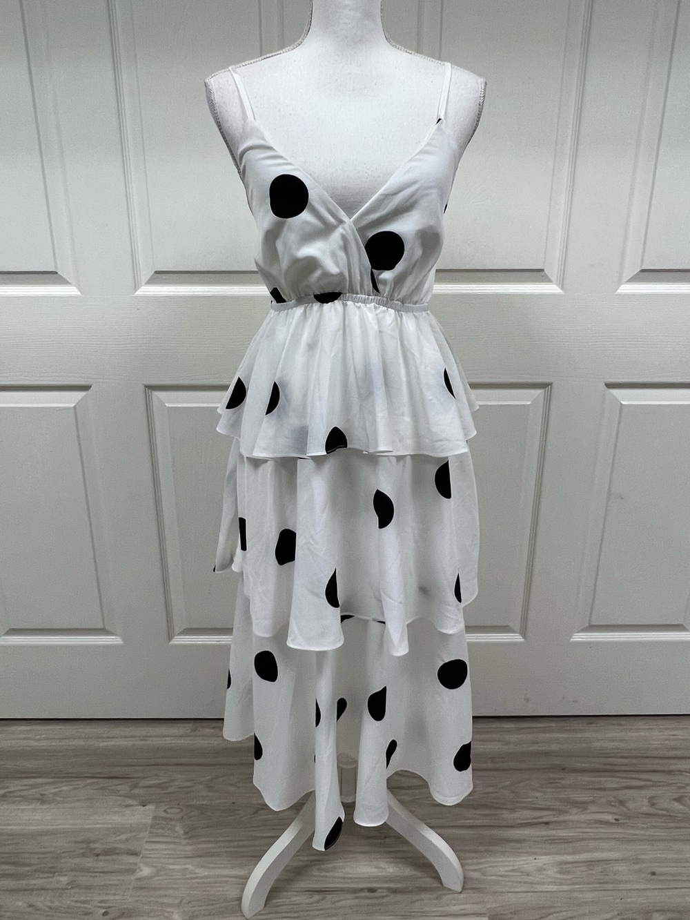 O.P.T. Polka Dot Tiered Midi Dress White Black Size S NWT - Picture 2 of 11